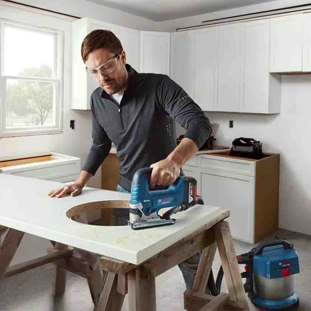 Bosch Cordless Jigsaw GST 18V-Li (Solo)