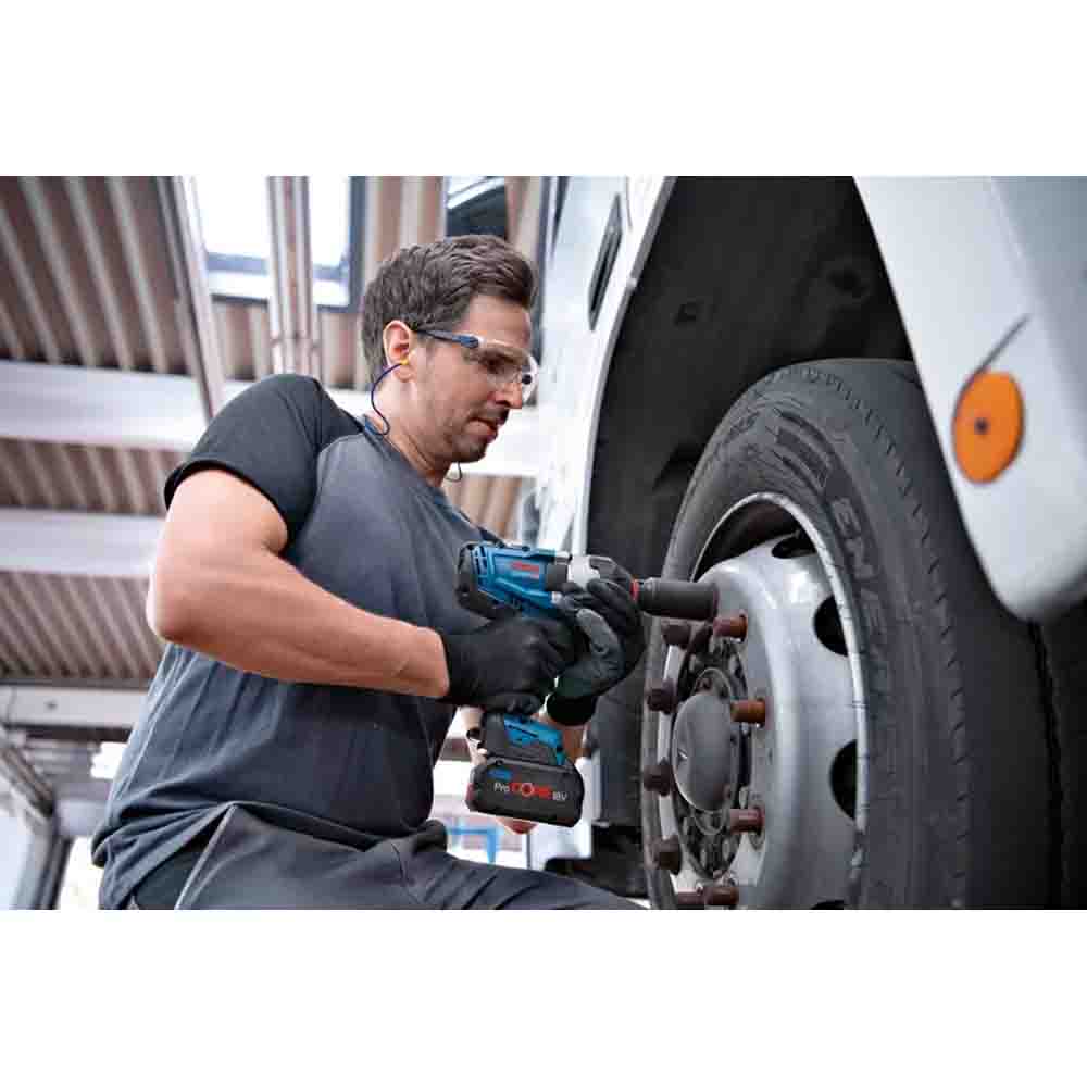 Bosch GDS 18V-1000 Cordless Impact Wrench (Solo)